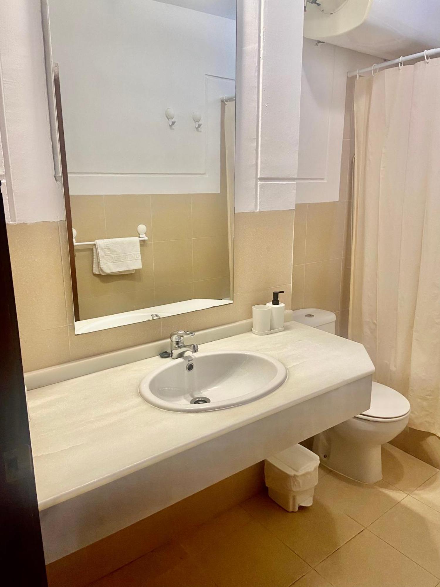 9753 Apartamento Corte Ingles Cordoba Exterior photo
